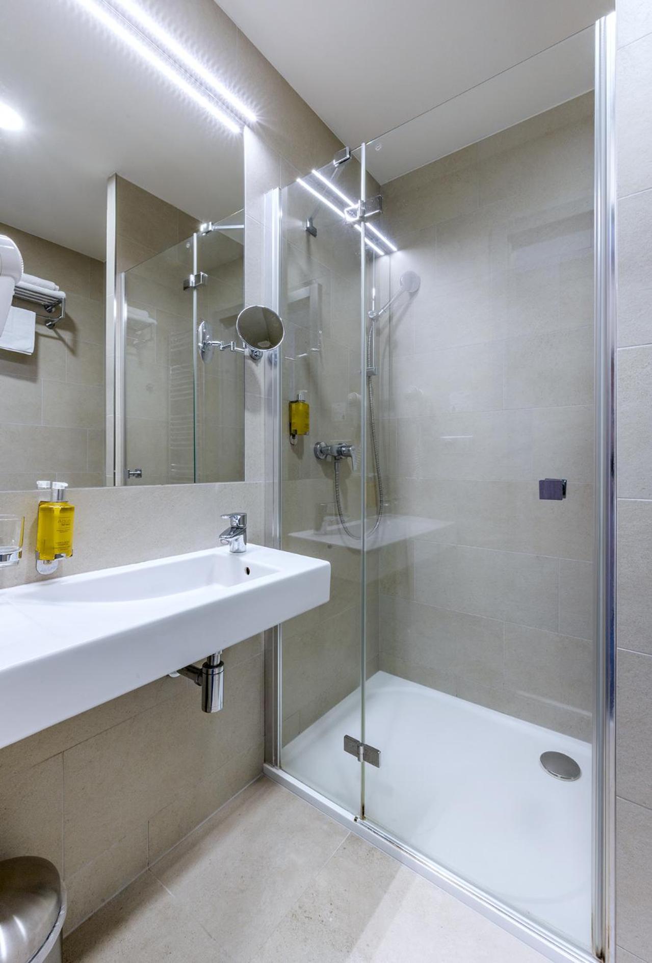 Hotel Jezerka Сеч Экстерьер фото