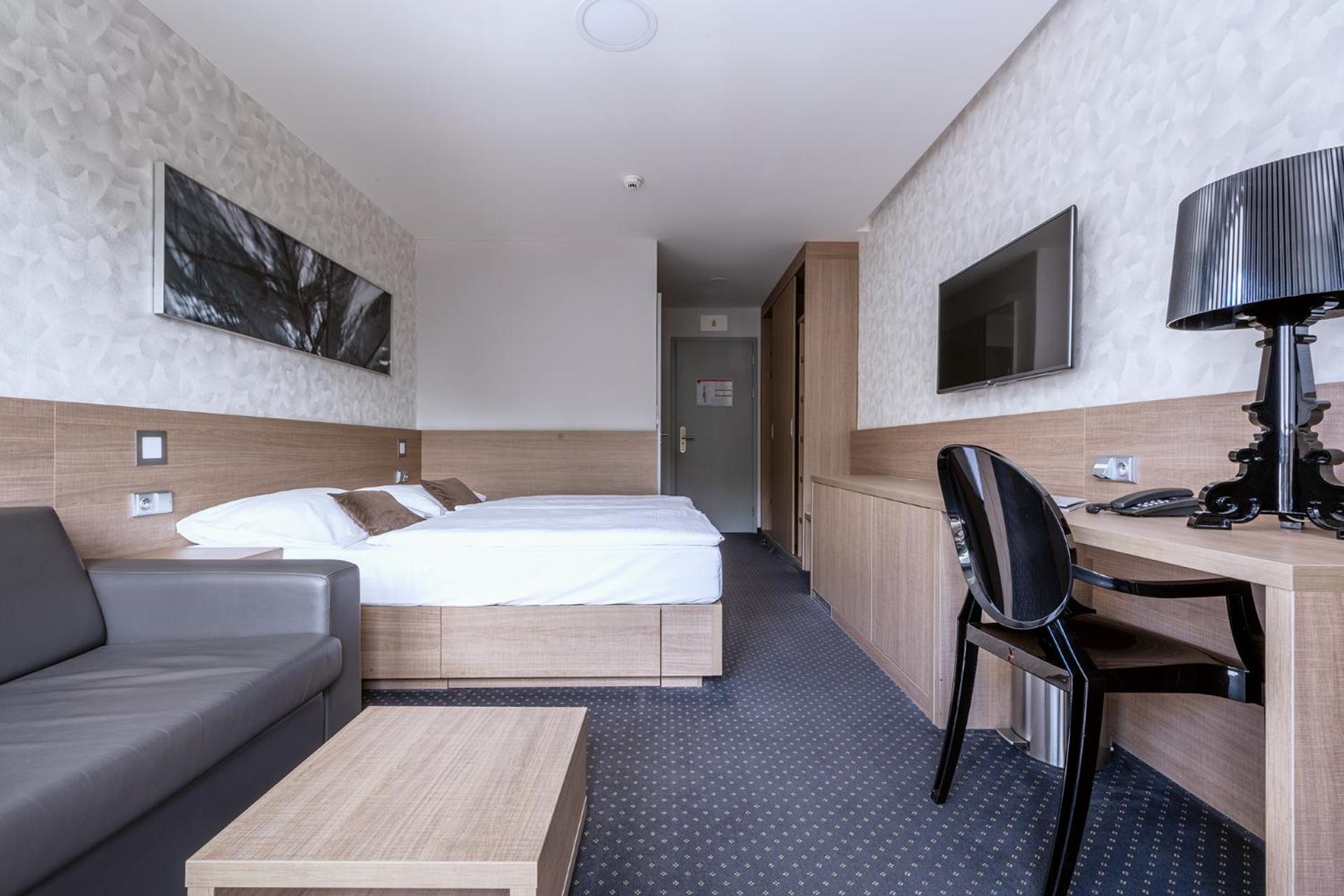 Hotel Jezerka Сеч Экстерьер фото