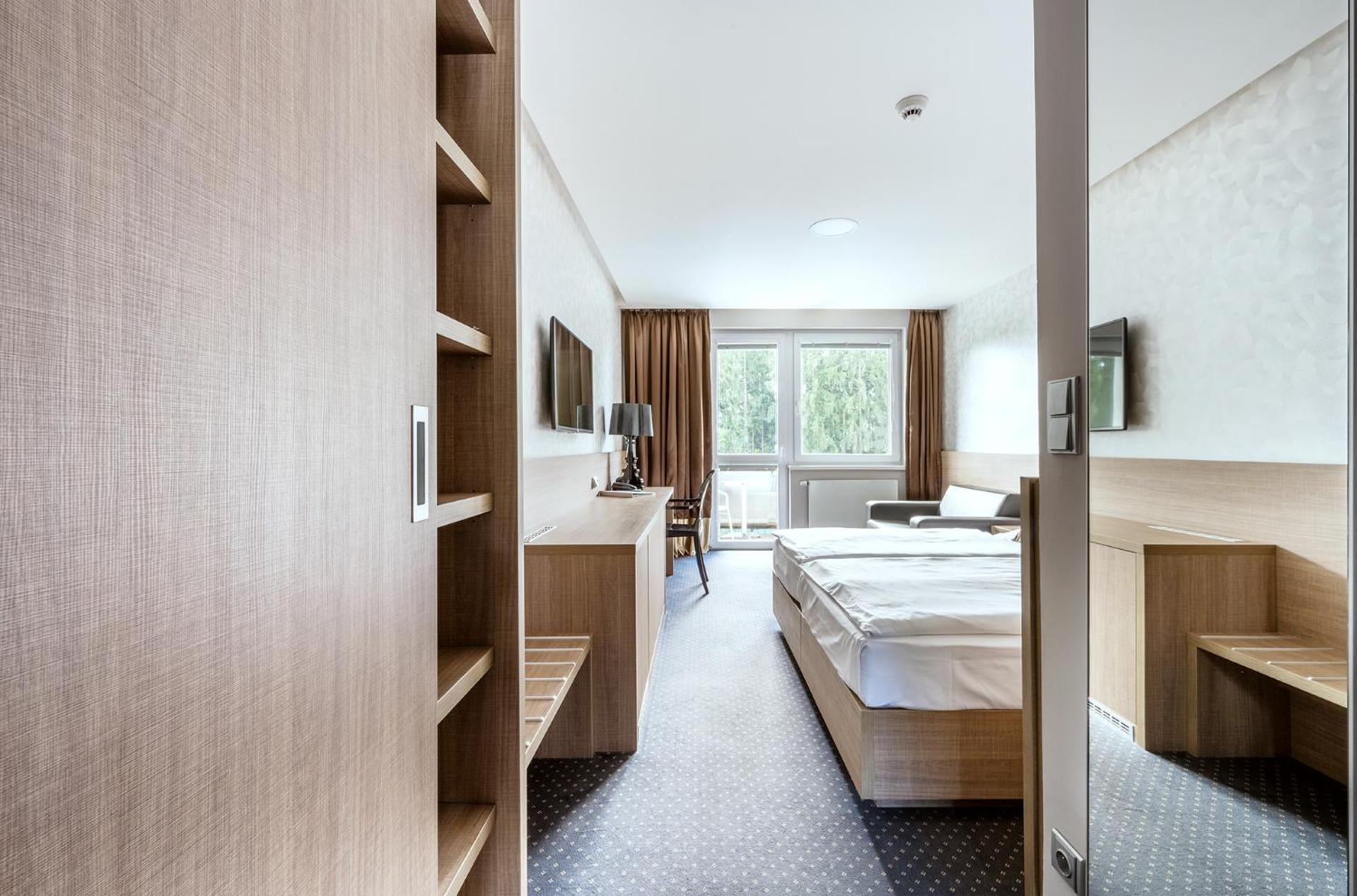 Hotel Jezerka Сеч Экстерьер фото